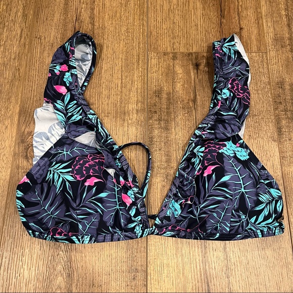 Brand New Two Piece Ripzone Bikini - Picture 2 of 6